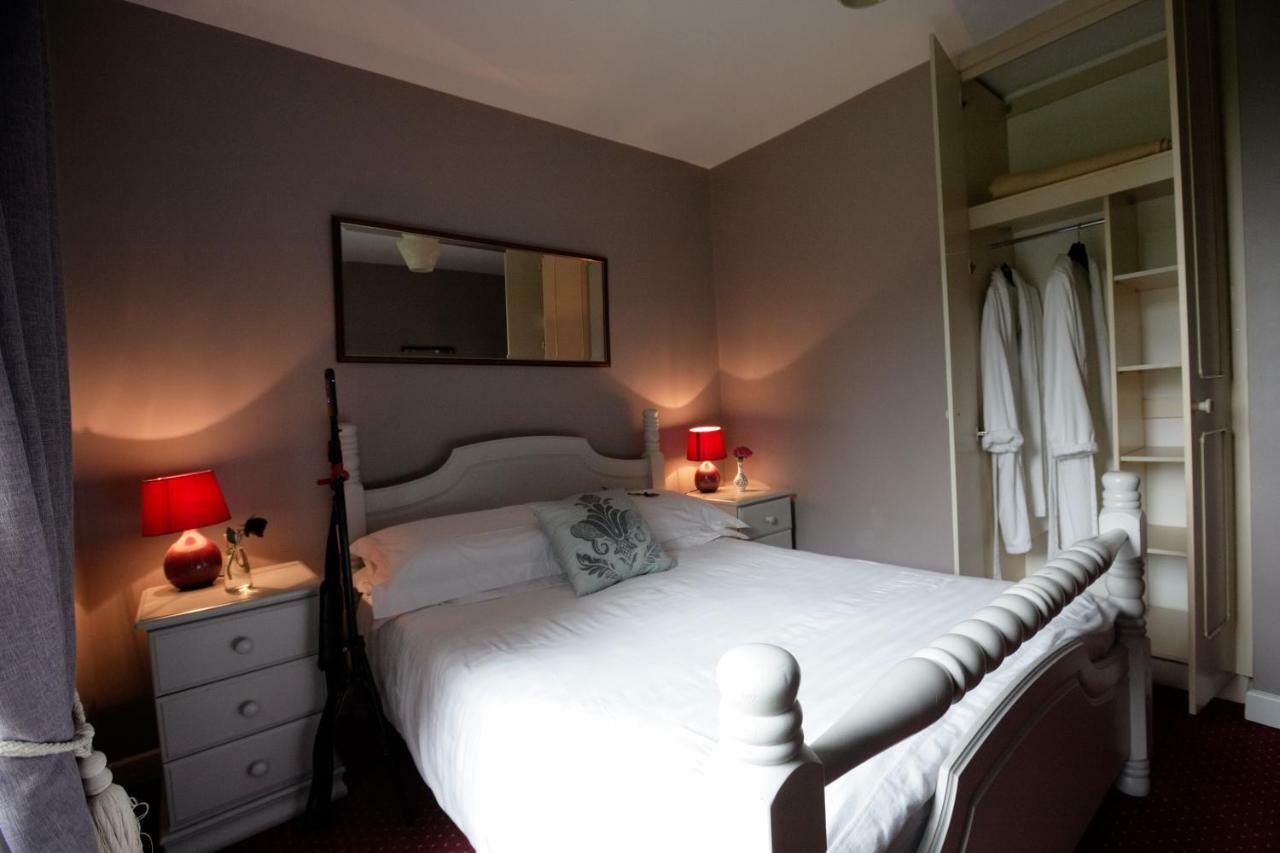 Abbey View Bed & Breakfast Голуэй Экстерьер фото